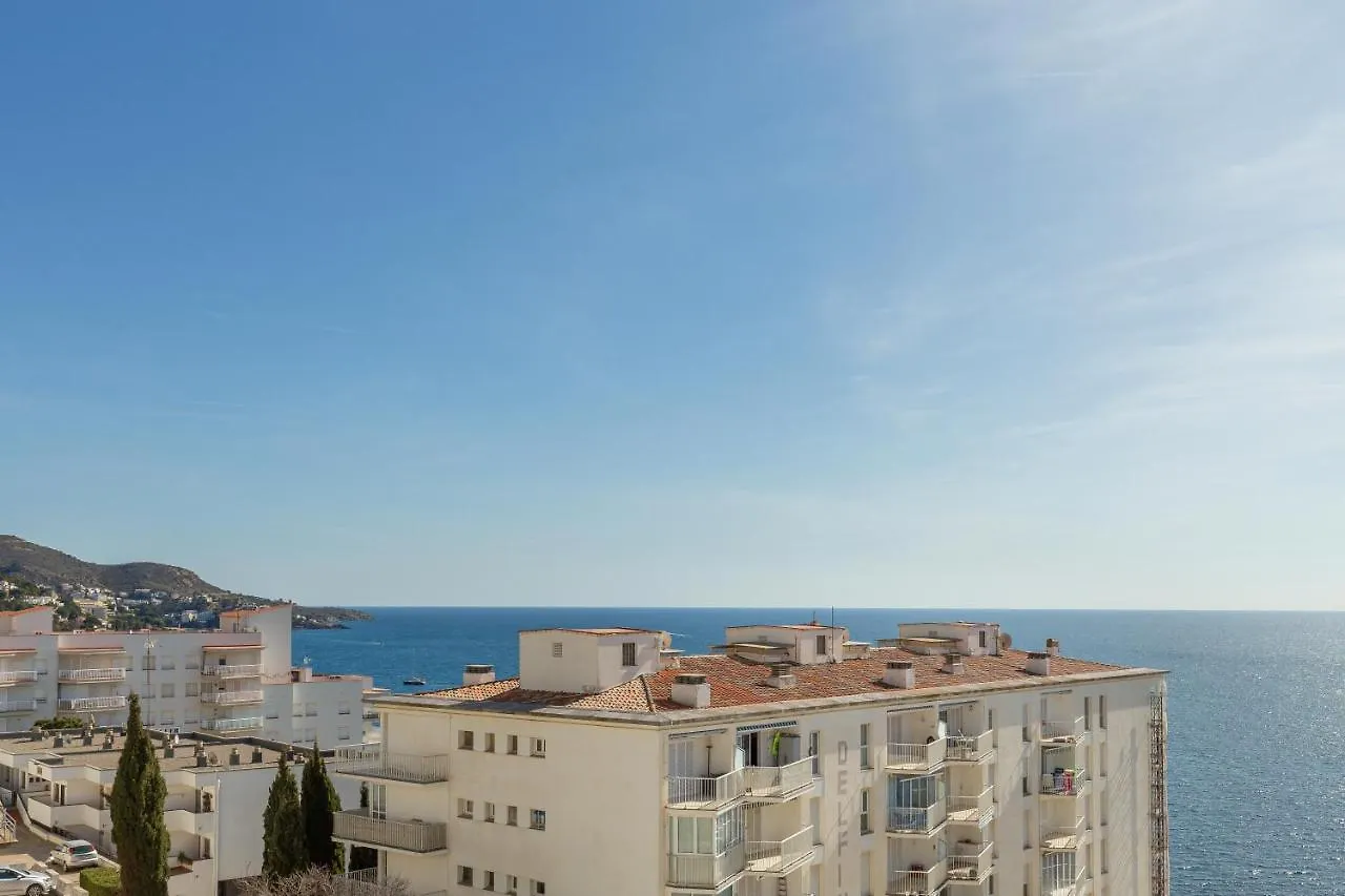 V021 - Neptuno Apartment Roses